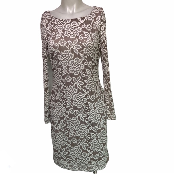 Jessica Howard Dresses & Skirts - JESSICA HOWARD White Lace Sheath Dress